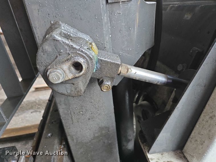 image for item EC4310 2015 Nissan CFS40LP forklift