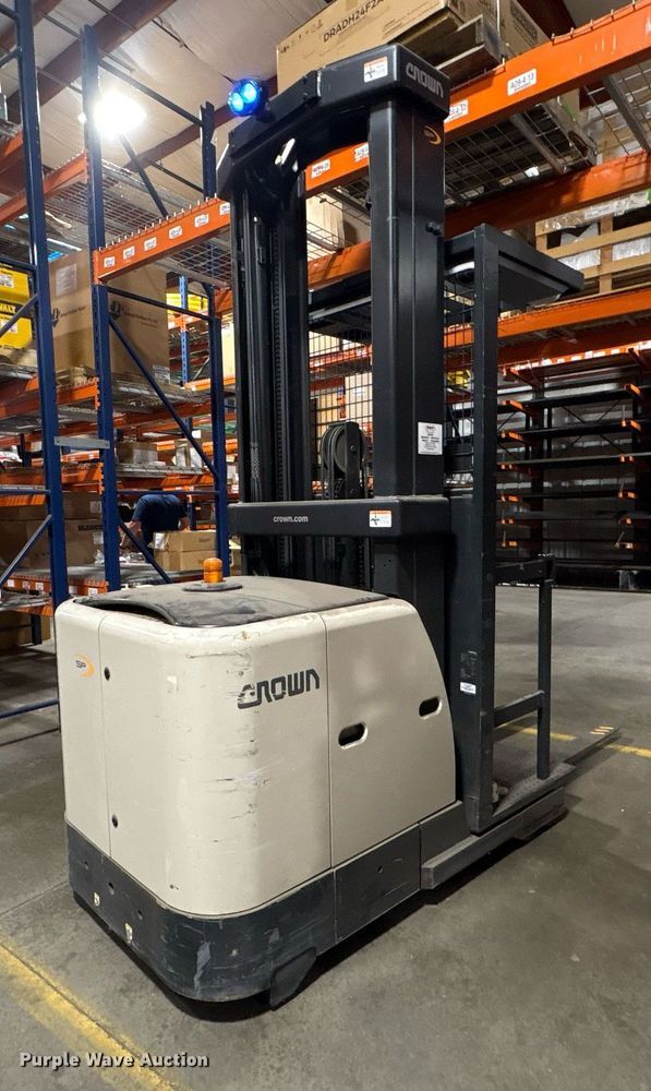 image for item EC4359 2018 Crown SP3520-30 order picker