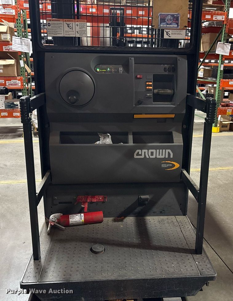 image for item EC4359 2018 Crown SP3520-30 order picker