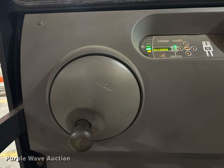 image for item EC4359 2018 Crown SP3520-30 order picker