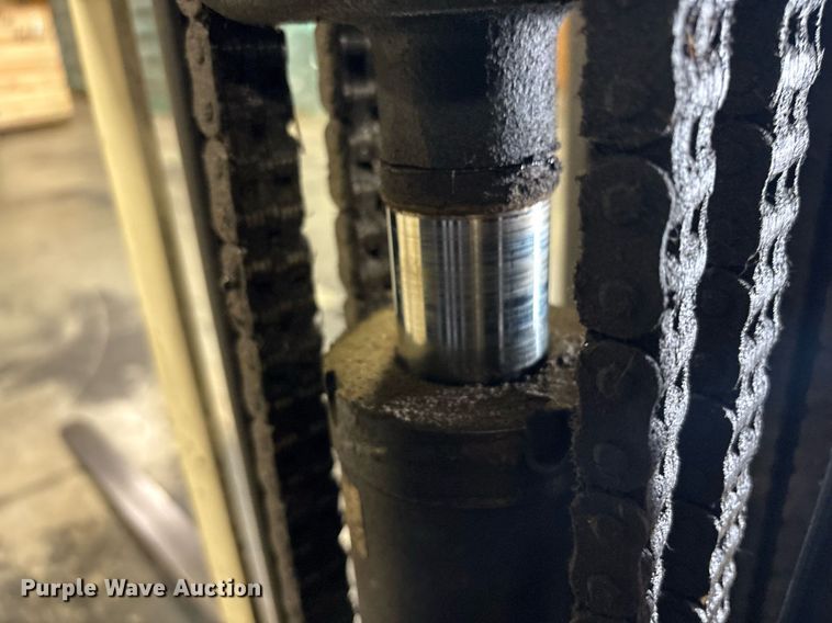 image for item EC4366 2015 Yale GLP050 forklift