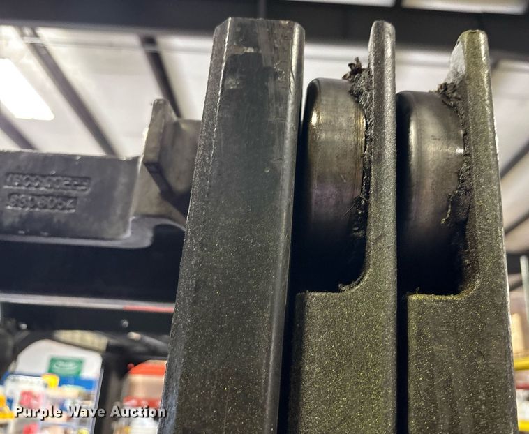 image for item EC4366 2015 Yale GLP050 forklift