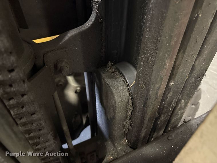 image for item EC4366 2015 Yale GLP050 forklift