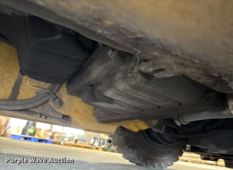 image for item EC4366 2015 Yale GLP050 forklift