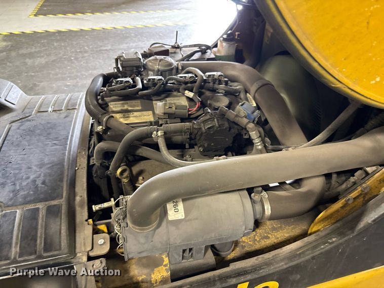 image for item EC4366 2015 Yale GLP050 forklift