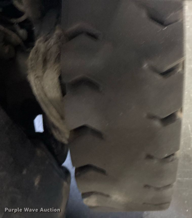 image for item EC4366 2015 Yale GLP050 forklift