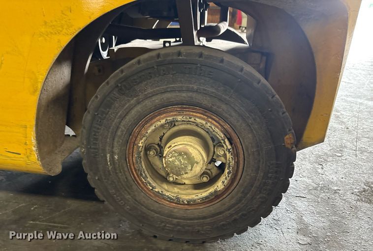 image for item EC4366 2015 Yale GLP050 forklift