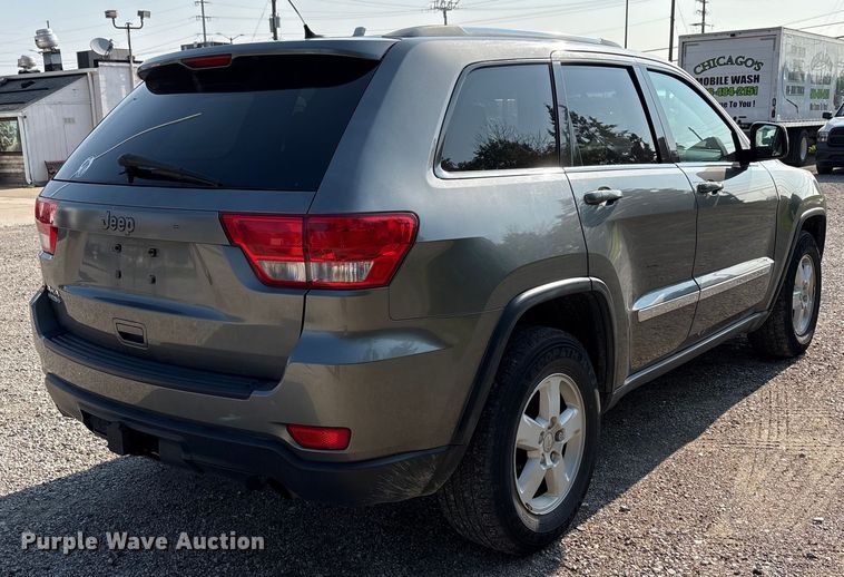 image for item EC4374 2012 Jeep Grand Cherokee SUV
