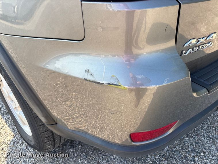 image for item EC4374 2012 Jeep Grand Cherokee SUV