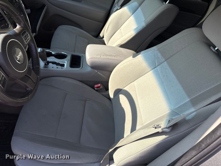 image for item EC4374 2012 Jeep Grand Cherokee SUV