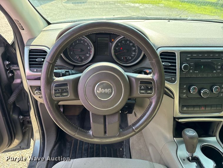 image for item EC4374 2012 Jeep Grand Cherokee SUV