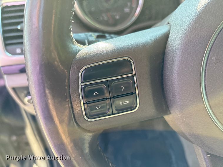 image for item EC4374 2012 Jeep Grand Cherokee SUV