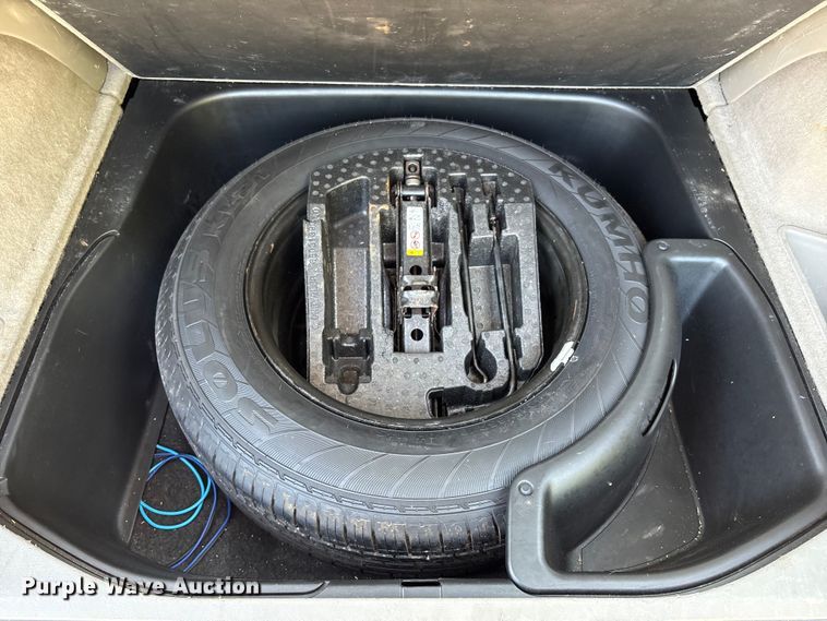 image for item EC4374 2012 Jeep Grand Cherokee SUV