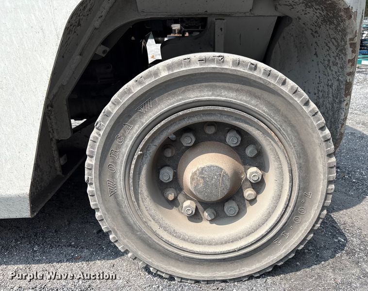 image for item EC4381 2014 Nissan PF80YLP forklift