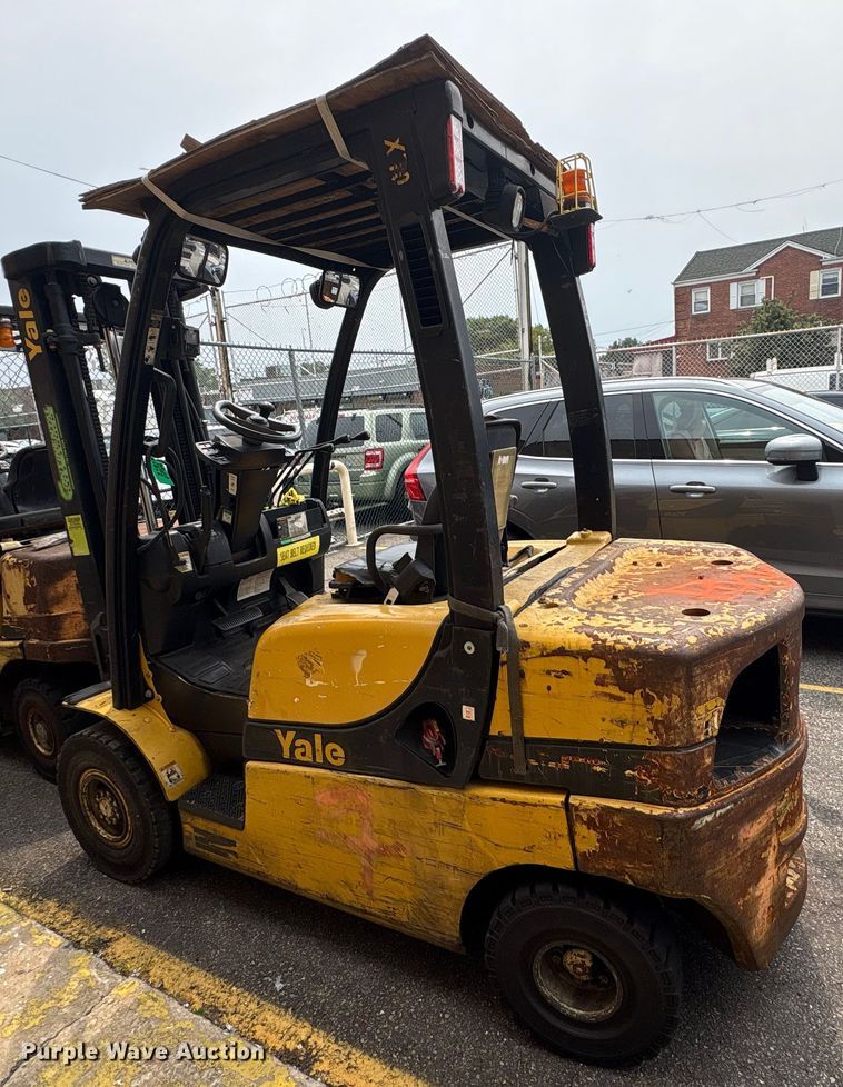 image for item EC4383 2015 Yale GTP050 forklift