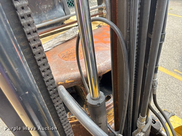 image for item EC4383 2015 Yale GTP050 forklift