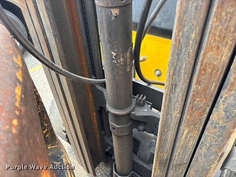 image for item EC4383 2015 Yale GTP050 forklift
