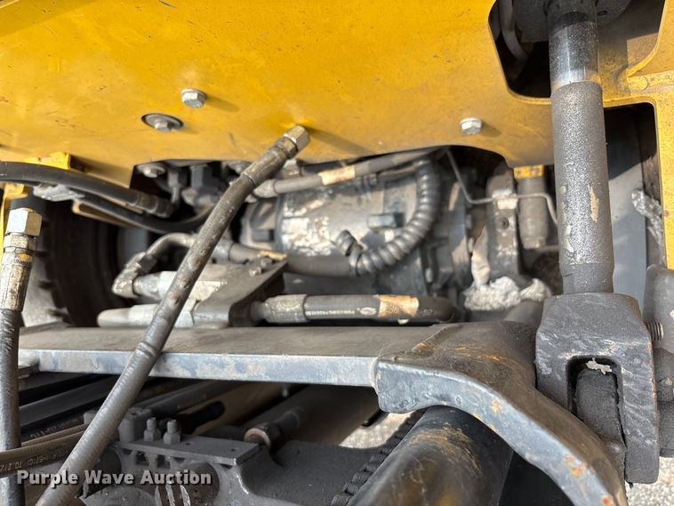 image for item EC4383 2015 Yale GTP050 forklift