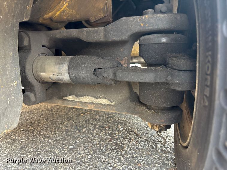 image for item EC4383 2015 Yale GTP050 forklift