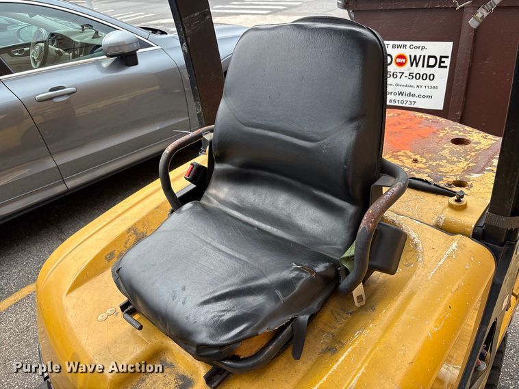 image for item EC4383 2015 Yale GTP050 forklift