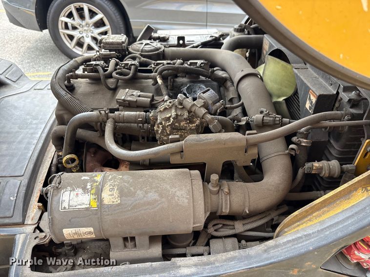 image for item EC4383 2015 Yale GTP050 forklift