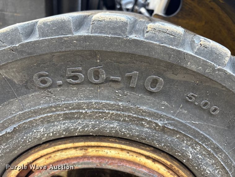 image for item EC4383 2015 Yale GTP050 forklift