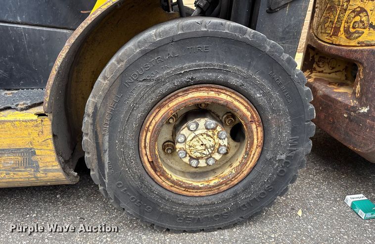 image for item EC4383 2015 Yale GTP050 forklift