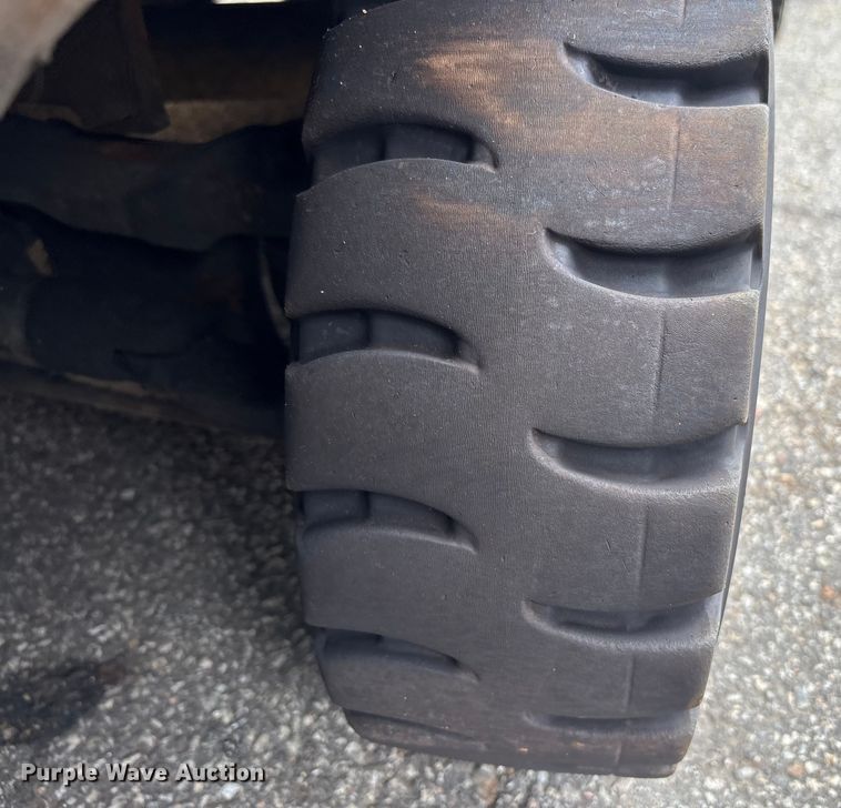 image for item EC4383 2015 Yale GTP050 forklift