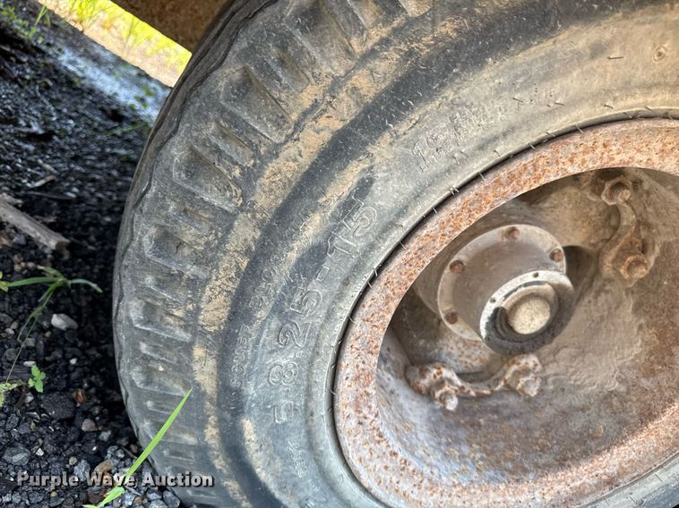 image for item ED1475 1979 Transport Trailer drop tilt deck equipment trailer