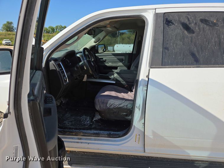 image for item ED2190 2019 Dodge Ram 1500 Crew Cab pickup truck