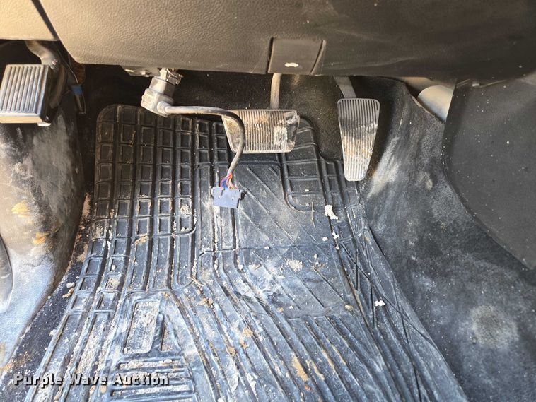 image for item ED2190 2019 Dodge Ram 1500 Crew Cab pickup truck