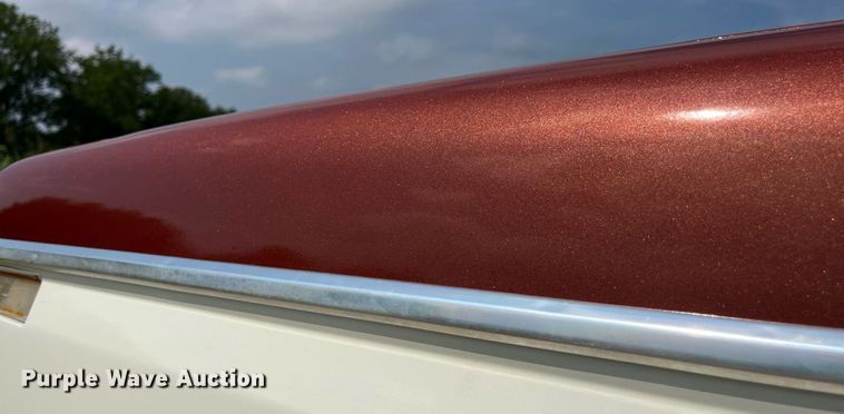 image for item ED2194 1984 Ford F250 pickup truck