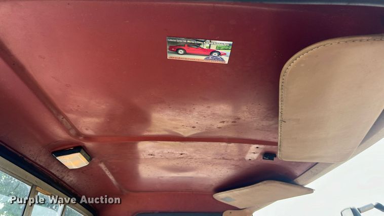 image for item ED2194 1984 Ford F250 pickup truck