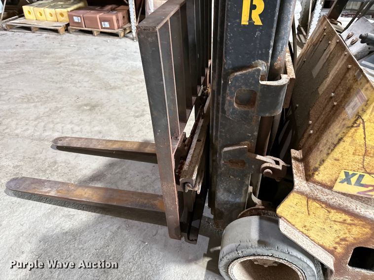 image for item ED4451 Hyster  S50XL forklift