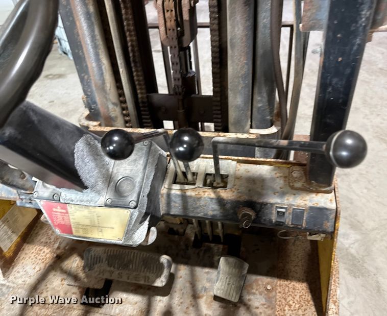 image for item ED4451 Hyster  S50XL forklift