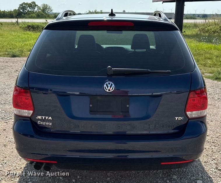 image for item ED4460 2013 Volkswagen Jetta 