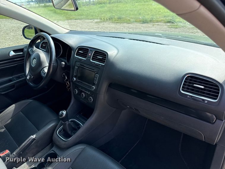 image for item ED4460 2013 Volkswagen Jetta 