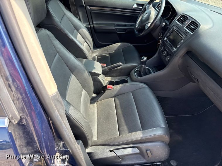 image for item ED4460 2013 Volkswagen Jetta 