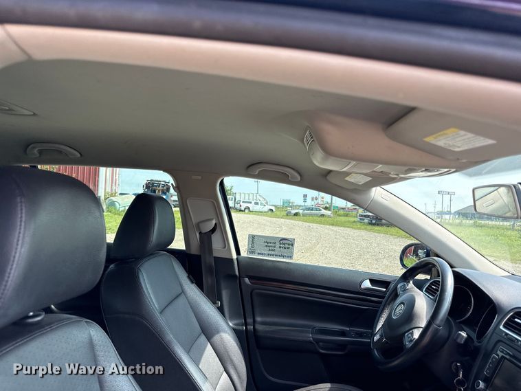 image for item ED4460 2013 Volkswagen Jetta 