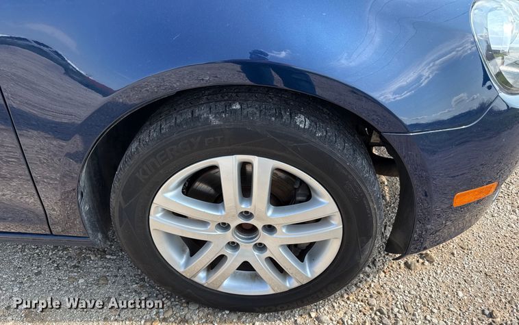 image for item ED4460 2013 Volkswagen Jetta 