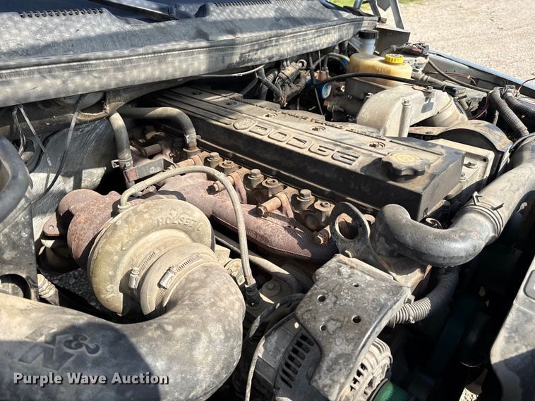 image for item ED4461 2001 Dodge Ram 2500 Quad Cab pickup truck