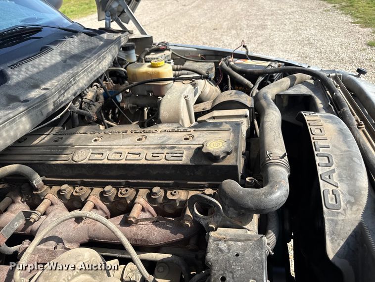 image for item ED4461 2001 Dodge Ram 2500 Quad Cab pickup truck