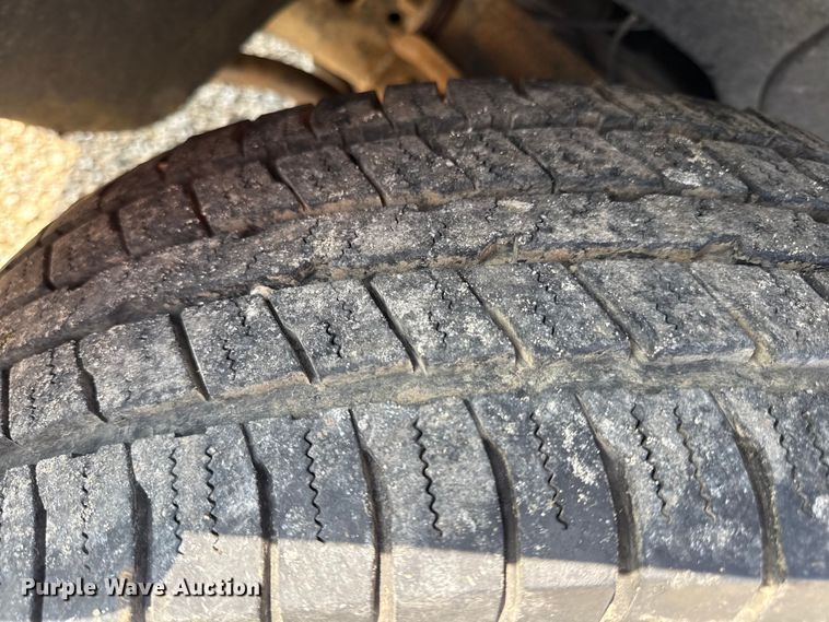 image for item ED4461 2001 Dodge Ram 2500 Quad Cab pickup truck