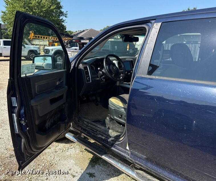 image for item ED4467 2016 Dodge Ram 1500 Crew Cab pickup truck