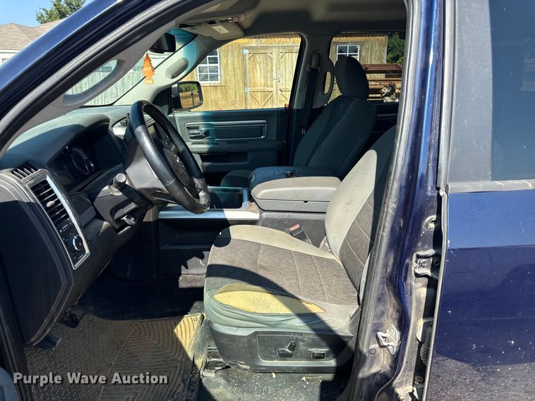 image for item ED4467 2016 Dodge Ram 1500 Crew Cab pickup truck