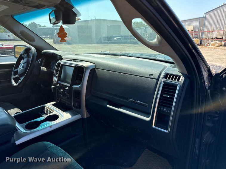 image for item ED4467 2016 Dodge Ram 1500 Crew Cab pickup truck