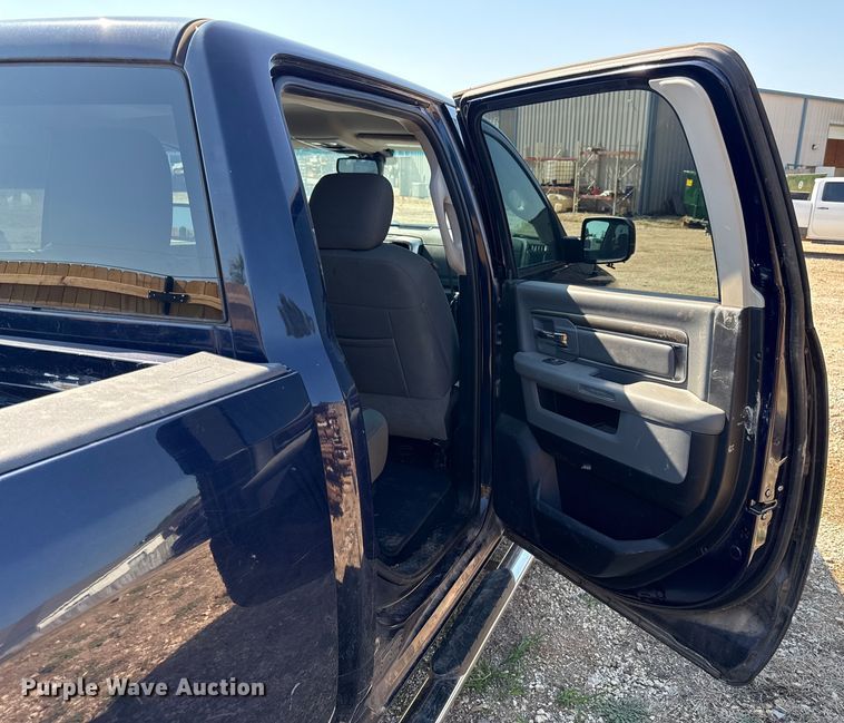 image for item ED4467 2016 Dodge Ram 1500 Crew Cab pickup truck