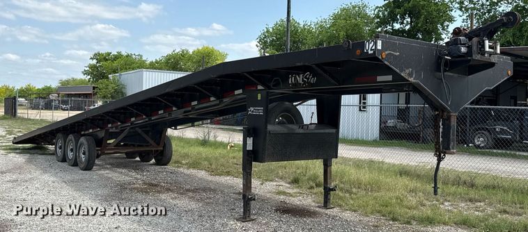 image for item ED5589 2016 Lone Star Trailers car carrier