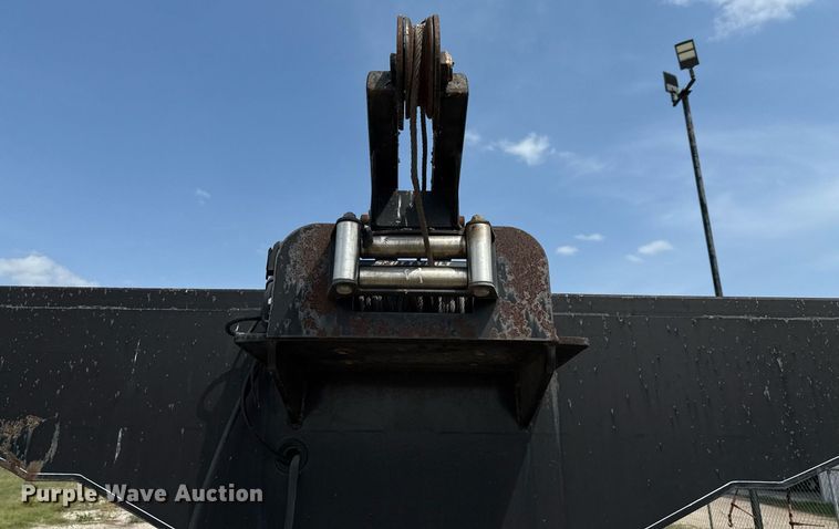 image for item ED5589 2016 Lone Star Trailers car carrier