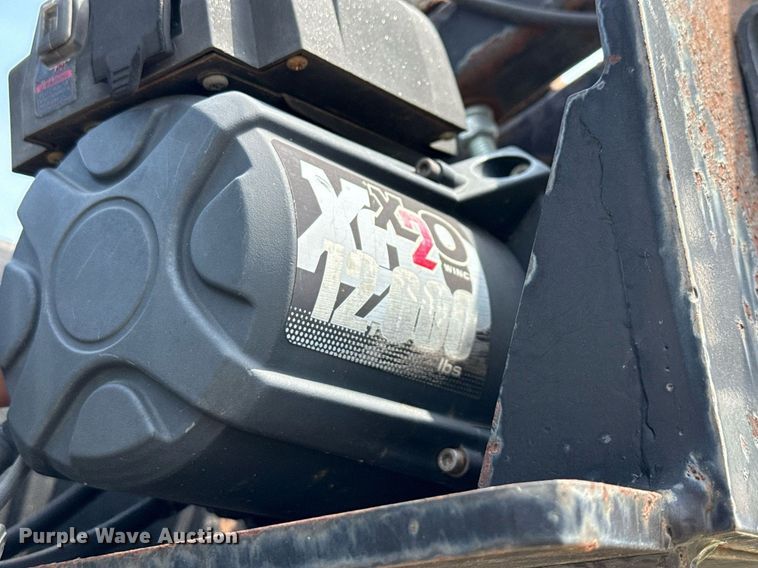 image for item ED5589 2016 Lone Star Trailers car carrier